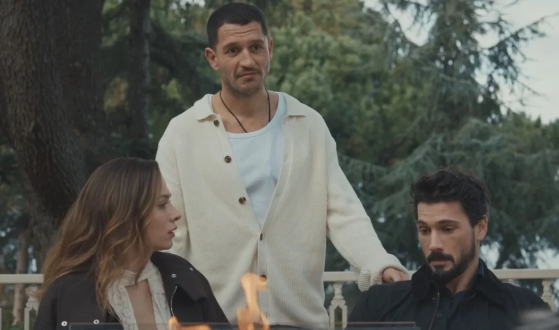 Ekranların fenomen yapımı "Yeraltı" dizisinde "Volkan" karakteriyle fırtınalar estiren Burak