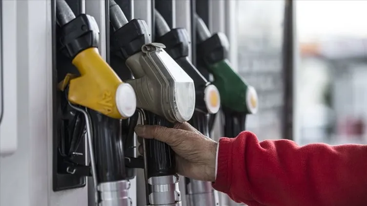 ABD-İran arasındaki yeni saldırılar petrol fiyatlarını yükseltti.