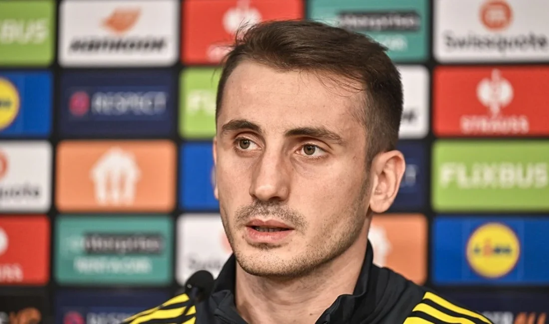 Fenerbahçe'de flaş transfer gelişmesi! Sarı-lacivertlilerin sol kanat takviyesi planları doğrultusunda