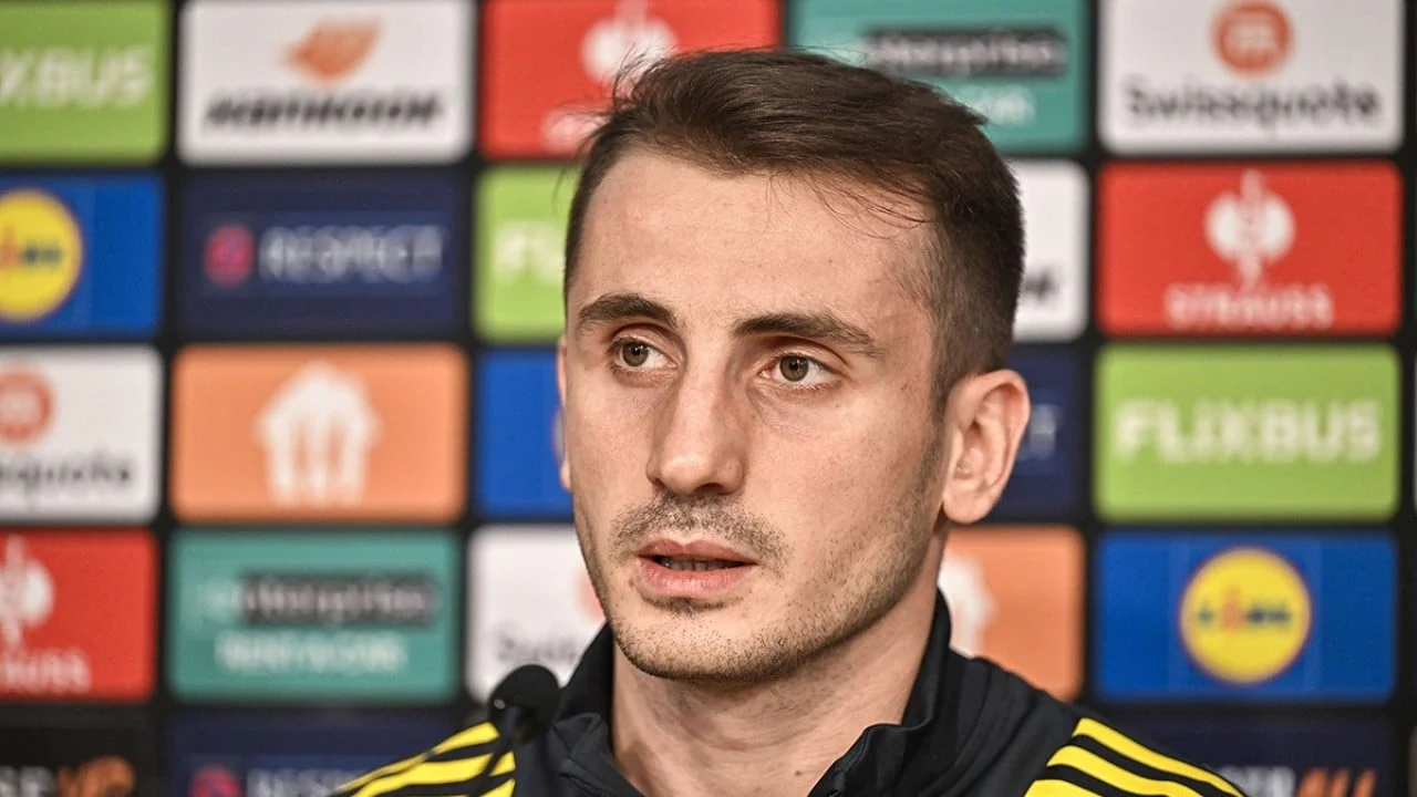 Fenerbahçe'de flaş transfer gelişmesi! Sarı-lacivertlilerin sol kanat takviyesi planları doğrultusunda