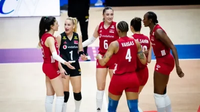 A Milli Kadın Voleybol Takımımız, 2026 VNL Çeyrek Final maçında