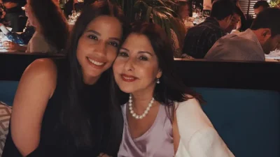 Ayşe Nazlı Yumlu, Türk pop müziğinin duayen sanatçılarından Nilüfer’in kızı