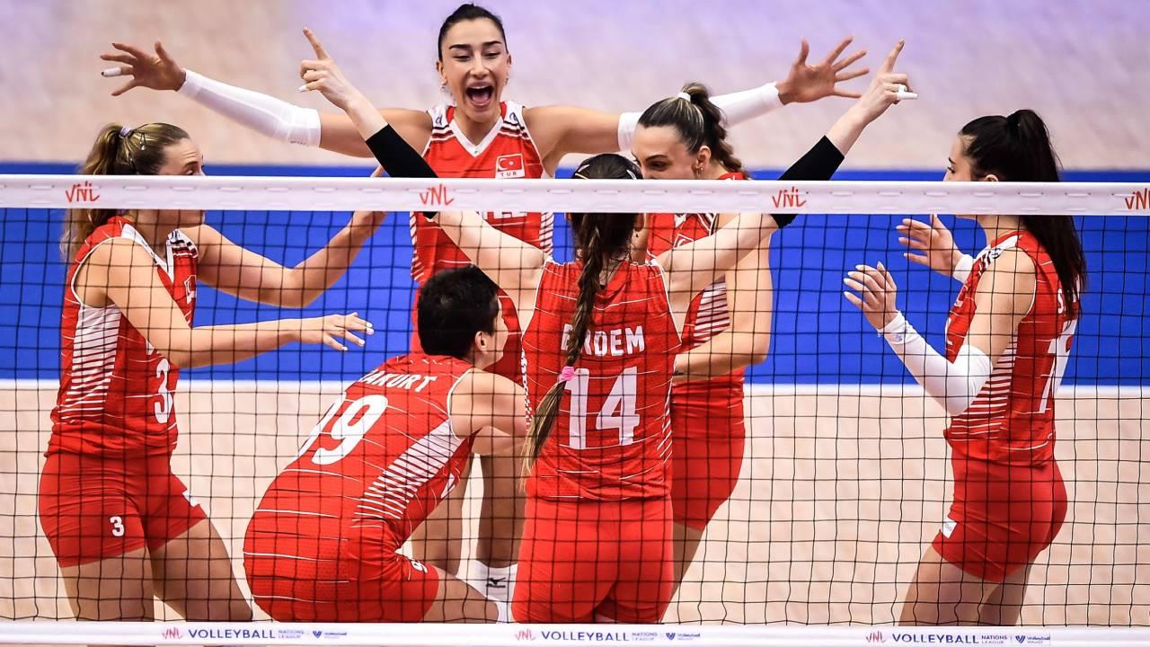 Filenin Sultanları'nın VNL'deki çeyrek final rakibi belli oldu. Ay-yıldızlı ekip,