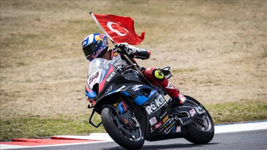 Dünya Superbike Şampiyonası'nda gözler bu hafta sonu Almanya'ya çevrildi. Şampiyonluk