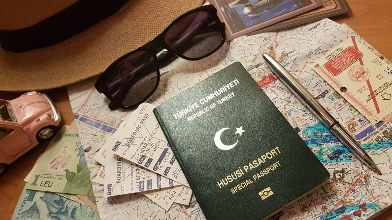 Yeşil pasaport başvurusu artık nasıl yapılacak? Evrak teslimi sona mı