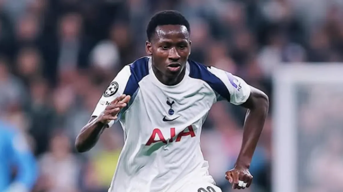 Transfer çalışmalarını sürdüren Galatasaray, orta saha hattı için beklenen bombayı