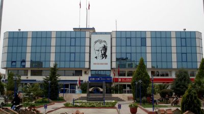 İzmir Cumhuriyet Başsavcılığı tarafından yürütülen 'rüşvet' ve 'irtikap' soruşturması kapsamında
