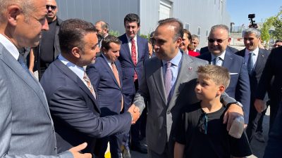 Sanayi ve Teknoloji Bakanı Mehmet Fatih Kacır, bir dizi açılış,