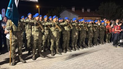 Stadyum programının ardından etkinliklerin bir sonraki durağı Çakırözü Köyü oldu.