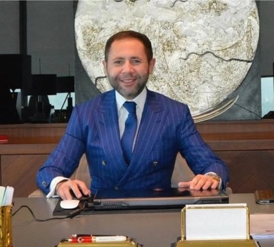 Uçakta "Türkiye'yi satın alırım" çıkışıyla tanınan Petlas eski yönetim kurulu
