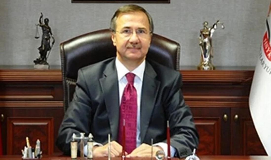 Türk ceza hukukunun en önemli akademisyenlerinden biri olan, yeni Türk