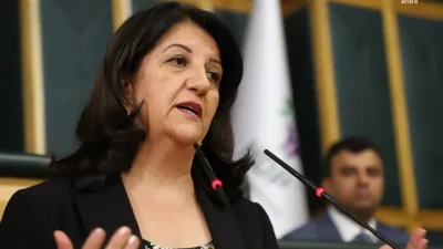 DEM Parti İmralı Heyeti üyesi Pervin Buldan ve heyet üyeleri