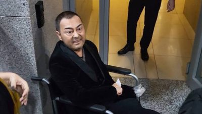 İstanbul Festivali Yenikapı Etkinlik Alanı'nda sahne alan Serdar Ortaç, "Evlilik
