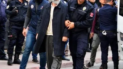 Bu sabah saatlerinde gözaltına alınmasıyla gündeme oturan Furkan Vakfı kurucusu