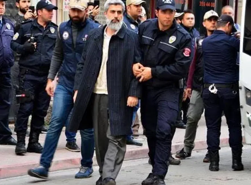 Bu sabah saatlerinde gözaltına alınmasıyla gündeme oturan Furkan Vakfı kurucusu