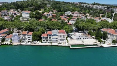 Kara Todori Paşa Yalısı'nın sahibi iş insanı Servet Koçak'ın 4