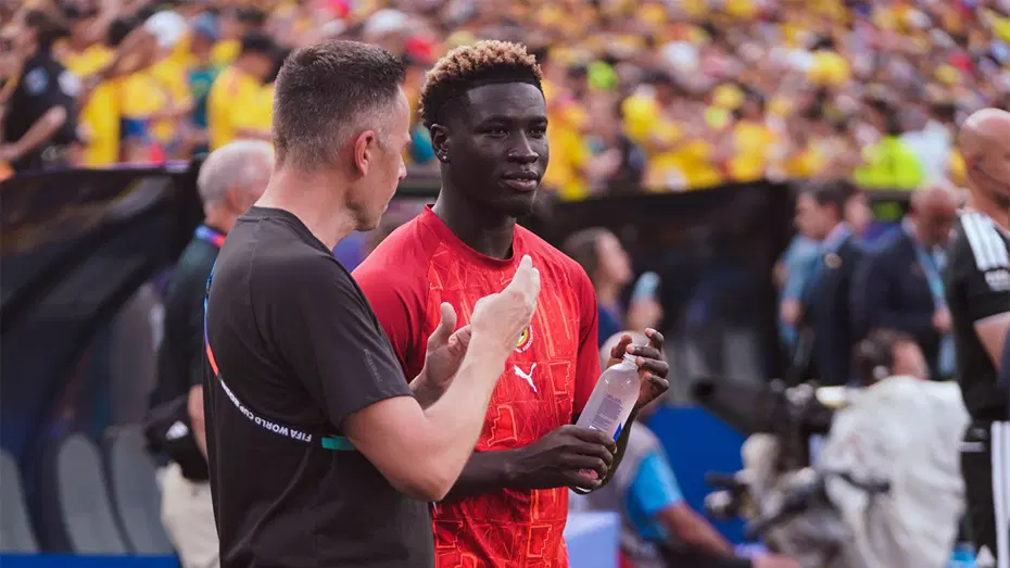 Fenerbahçe, Fransız ekibi Nice’in 22 yaşındaki Ganalı stoperi Kojo Peprah