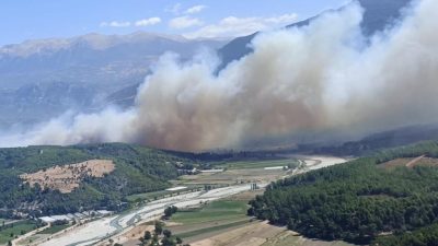 Muğla'nın Seydikemer ilçesindeki tarım arazisinde başlayan ve Saklıkent Kanyonu'nu aşarak