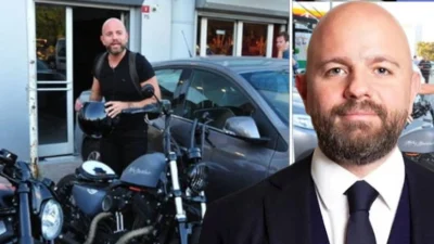 İş insanı İzzet Özilhan motosikletiyle geçirdiği trafik kazası sonrası hastaneye