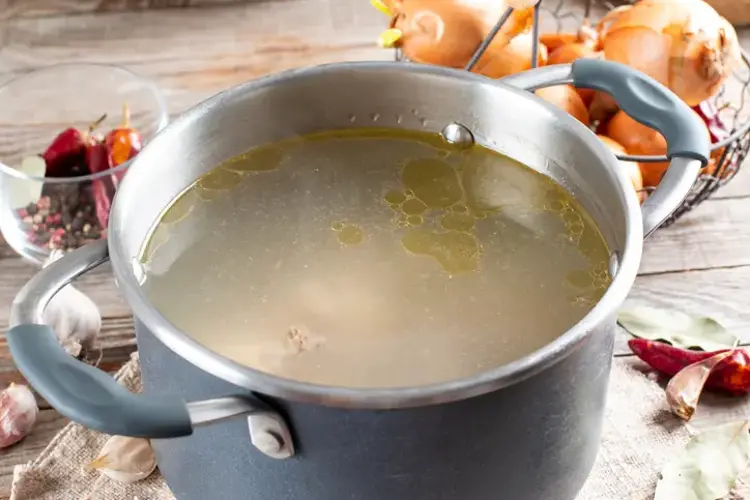Çorbalardan pilavlara, salatalardan fırın yemeklerine kadar sofraların en temel protein