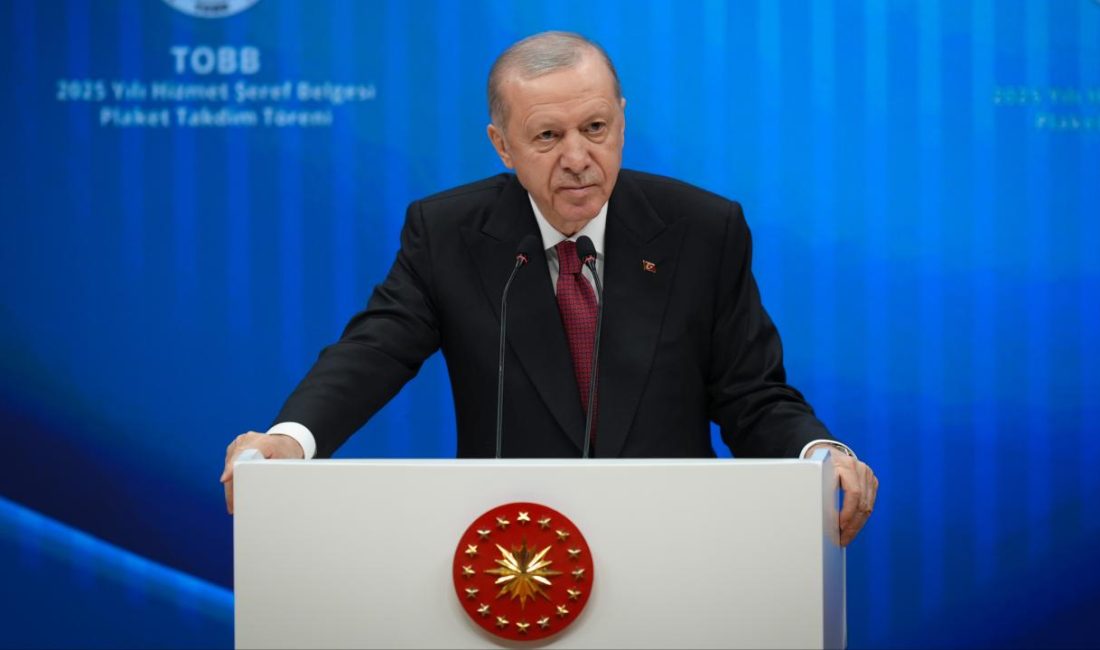 Cumhurbaşkanı Erdoğan, "İç cepheyi güçlendireceğiz. Farklılıklarımızla Türkiye paydasında kenetleneceğiz. Buna