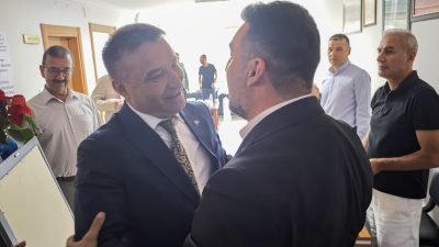 MHP Afyonkarahisar İl Başkanı Ahmet Kahveci ve yönetimi, mazbatalarını aldıktan