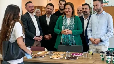 

AK Parti Afyonkarahisar İl Başkanı Dr. Özgür Kavak, Afyonkarahisar Belediye