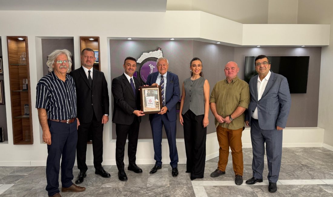 Türk Sanayici ve İş Adamları Vakfı (TÜSİAV) Başkanı Veli Sarıtoprak,