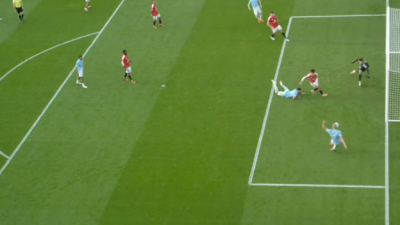 Premier Lig'de Manchester derbisinin ardından hakem skandalı patlak verdi! İngiltere