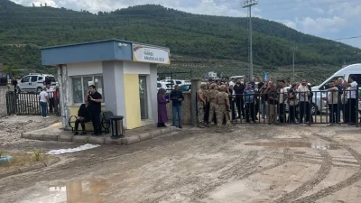 Osmaniye'de Farabi Anadolu Lisesi çevresinde meydana gelen silahlı saldırıda bir