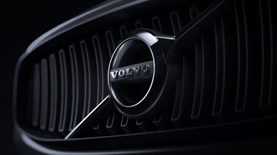 İsveç merkezli otomotiv devi Volvo Cars, elektrikli araçlara zayıflayan talep,
