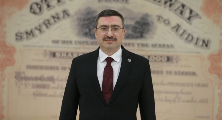 Resmi Gazete'de yayımlanan Cumhurbaşkanlığı atama kararlarıyla ekonomi yönetiminde taşlar yerinden