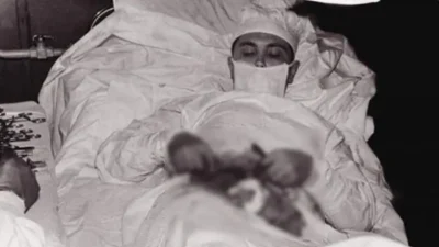 Antarktika'nın dondurucu ve izole coğrafyasında hayatta kalma mücadelesi veren Sovyet