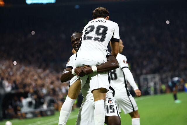 UEFA Avrupa Ligi lig aşamasının 3. haftasında Beşiktaş, İngiltere Premier