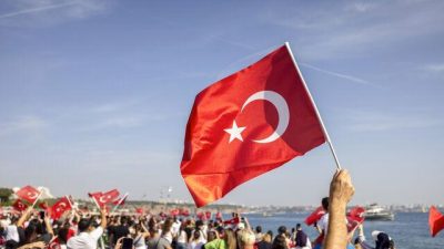 29 Ekim Cumhuriyet Bayramı öncesinde resmi kurumlar, bankalar ve noterlerde