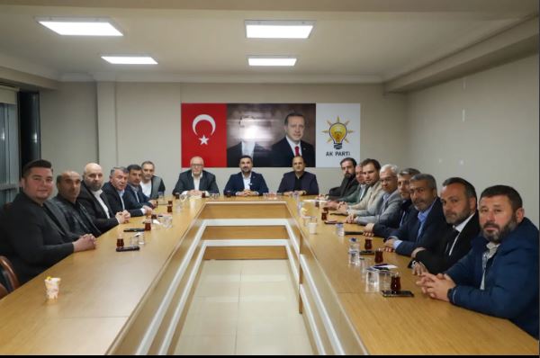 AK Parti Afyonkarahisar İl Başkanlığı, İl Başkanı Dr. Özgür Kavak