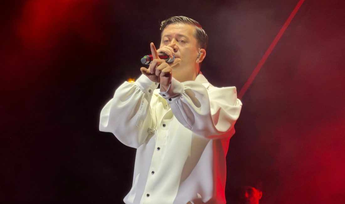 Festivalin ilk gününde sahne alan ilk sanatçı Yudum oldu. Yudum’un