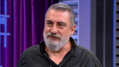 Bir süredir pankreas kanseri tedavisi gören 67 yaşındaki usta müzisyen