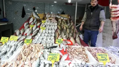 Sonbaharın son ayına girilirken deniz suyu sıcaklıklarının düşmesiyle birlikte tezgahlardaki