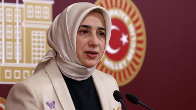 TBMM Genel Kurulu’nda kamuoyunda "fon krizi" olarak adlandırılan ve milyarlarca